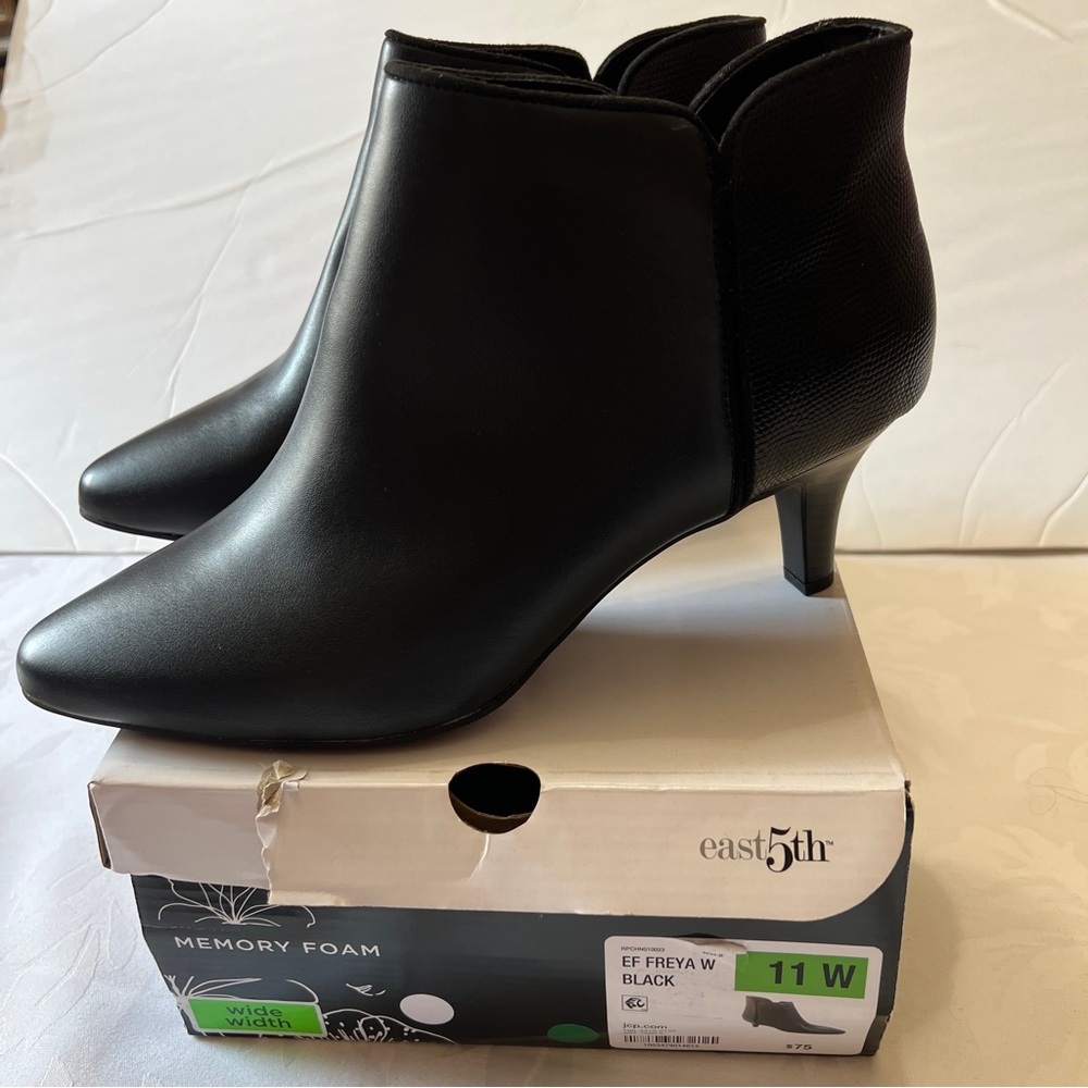 East 5th Freya Women's Ankle Boot Zip up Heels Black Size 11W